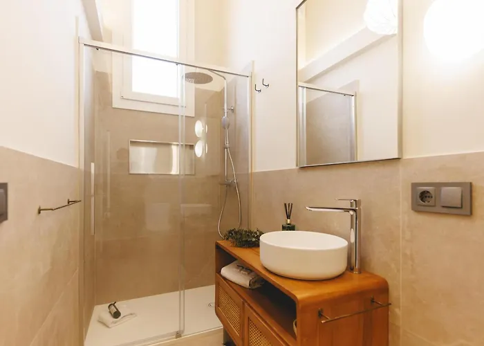 Bravissimo Pons I Marti, 2-bedroom Duplex * Girona