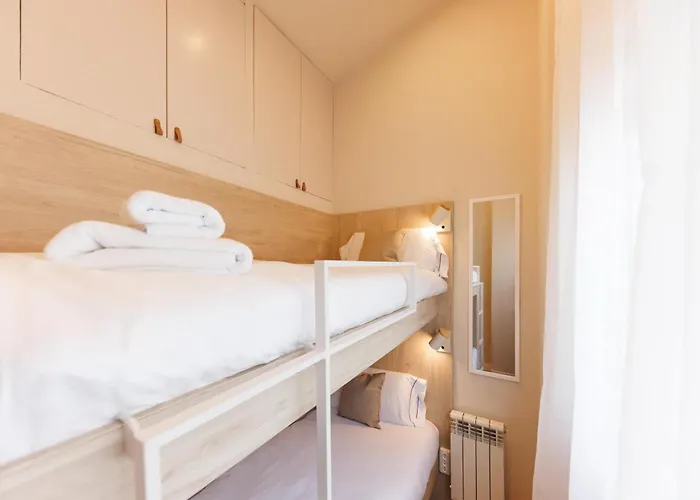 Bravissimo Pons I Marti, 2-bedroom Duplex Daire *
